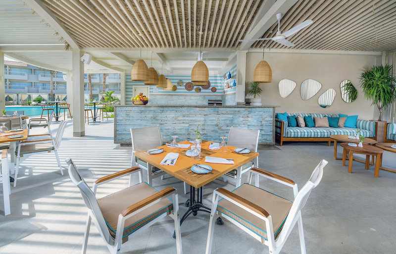 Jaz Casa Del Mar Beach 12