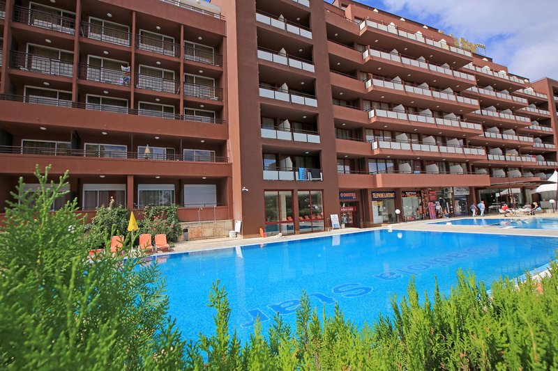 Gladiola Star 1 - Outdoor Pool