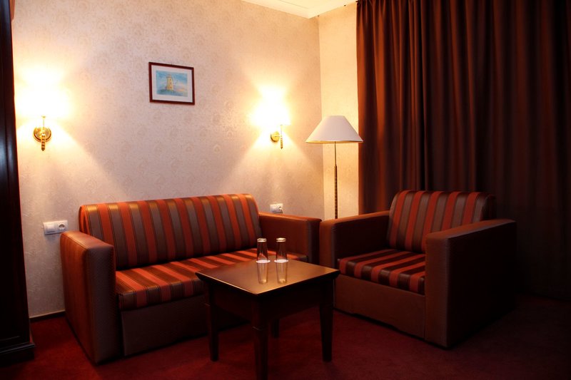 Gladiola Star 30 - Room Example