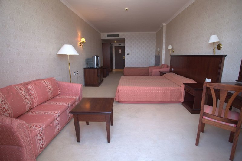 Gladiola Star 31 - Room Example