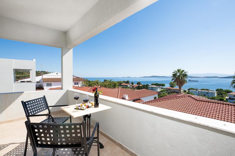 Alexandros Palace 138