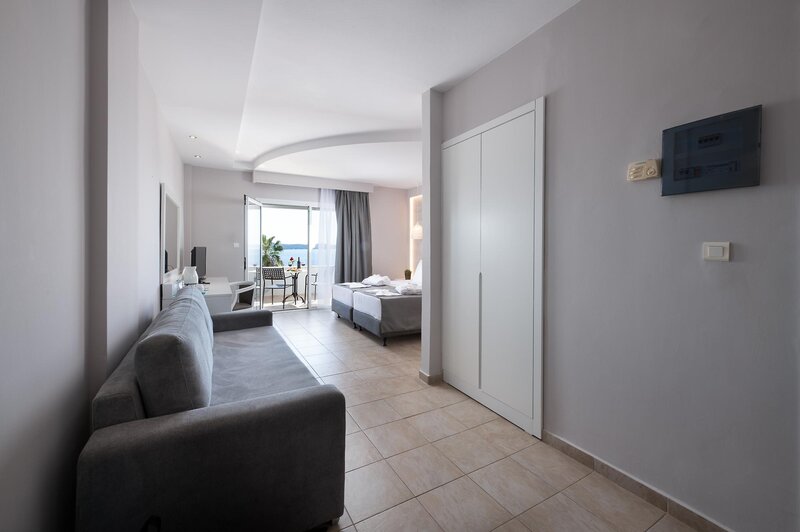 Alexandros Palace 121
