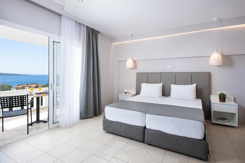 Alexandros Palace 125