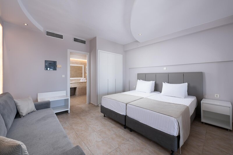 Alexandros Palace 132