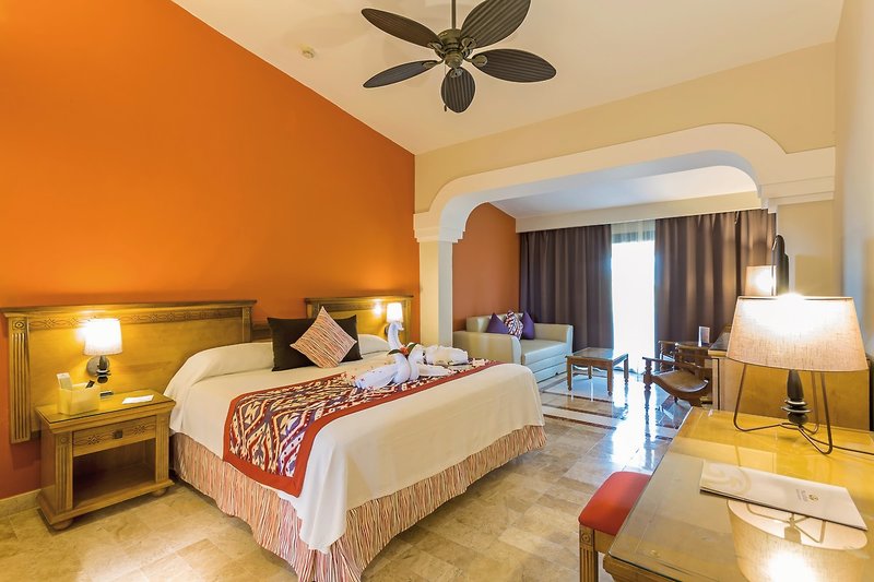 Grand Palladium Colonial Resort & Spa 18 - Room Example