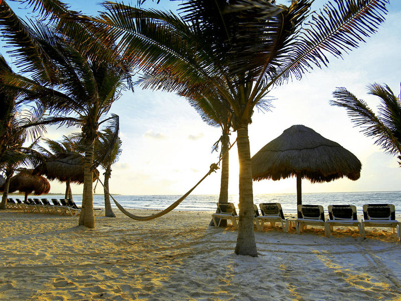 Grand Palladium Colonial Resort & Spa 6