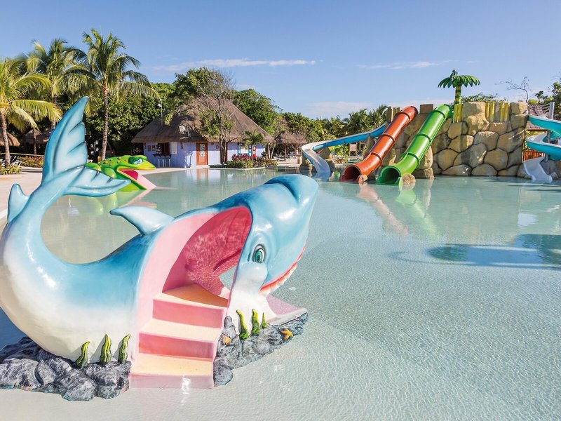 Grand Palladium Colonial Resort & Spa 17