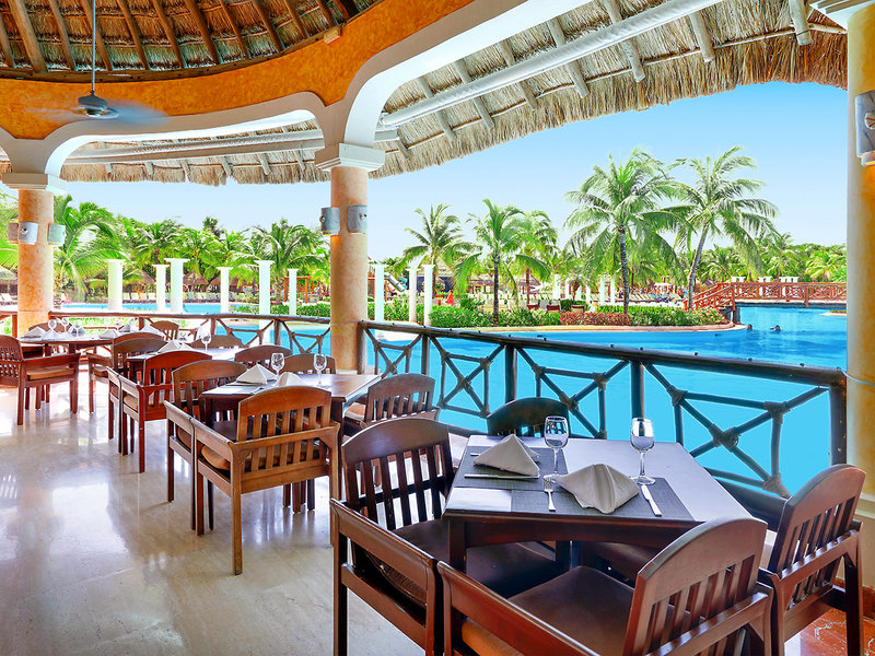 Grand Palladium Colonial Resort & Spa 5