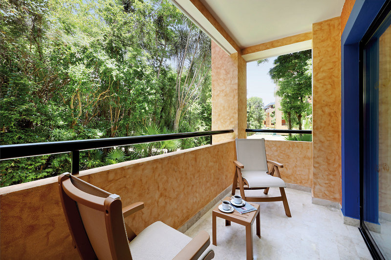 Grand Palladium Colonial Resort & Spa 16