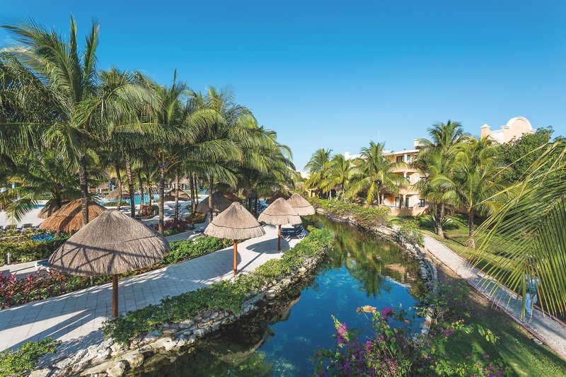 Grand Palladium Colonial Resort & Spa 2