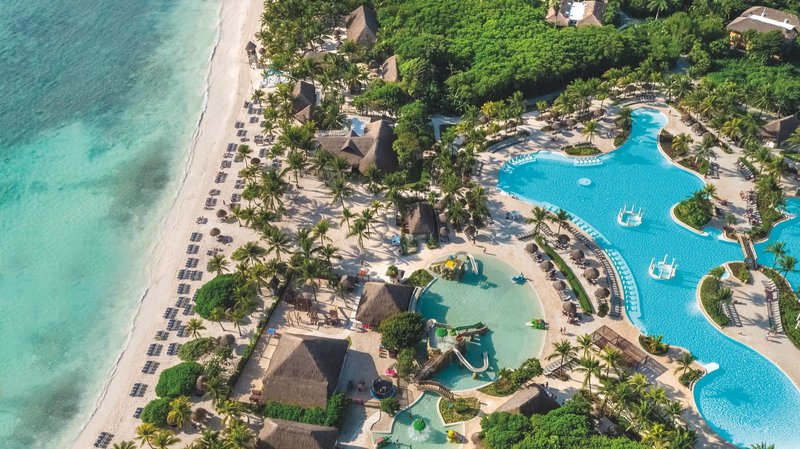 Grand Palladium Colonial Resort & Spa 3