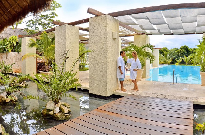 Grand Palladium Colonial Resort & Spa 21