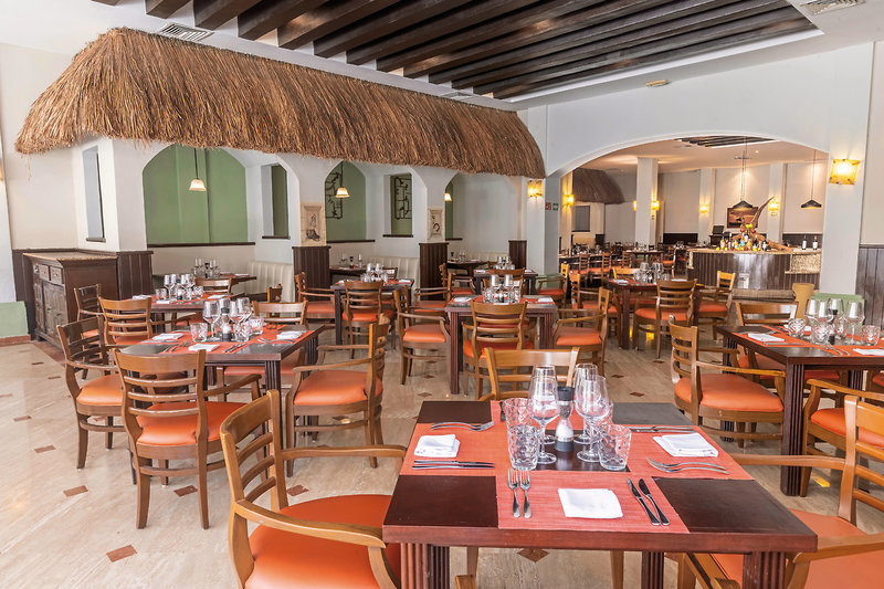 Grand Palladium White Sand Resort & Spa 13