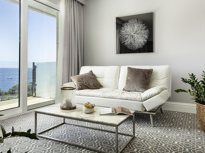 Importanne Royal Palm 47