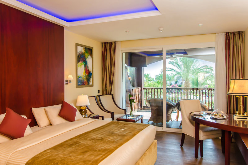 Royal Savoy Hotel 3