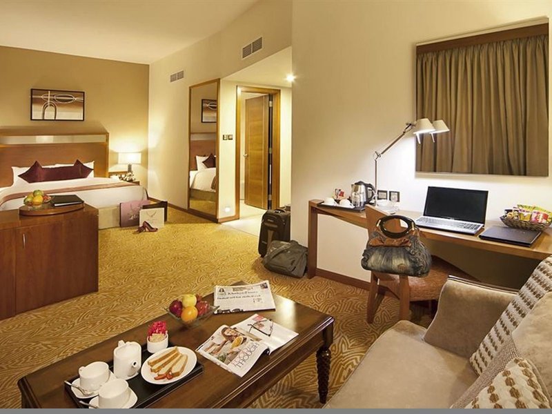 Landmark Grand Hotel, Deira 20