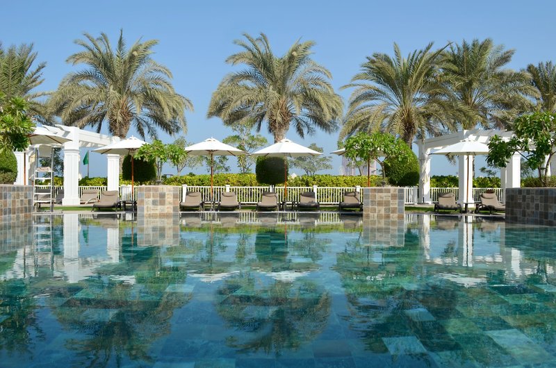 The St. Regis Abu Dhabi 3 - Outdoor Pool