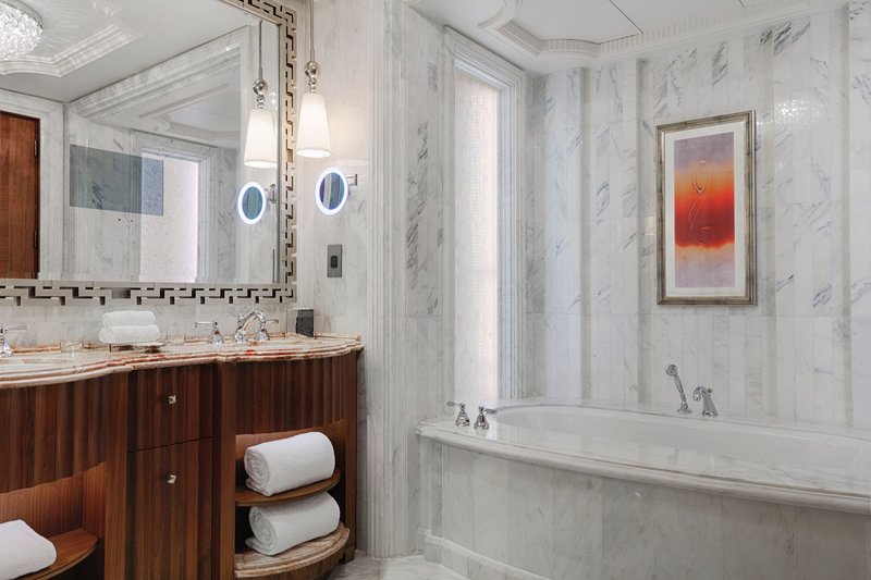 The St. Regis Abu Dhabi 23 - Bathroom Example