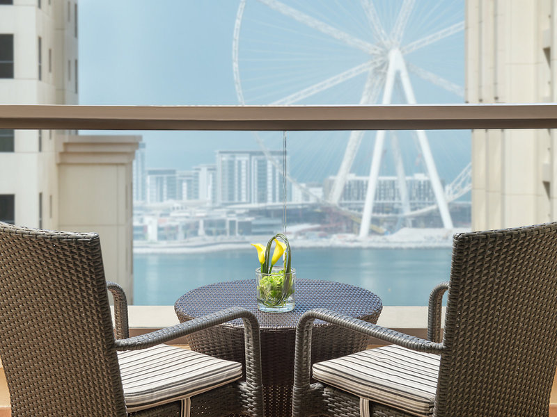 Ramada Plaza Jumeirah Beach 8