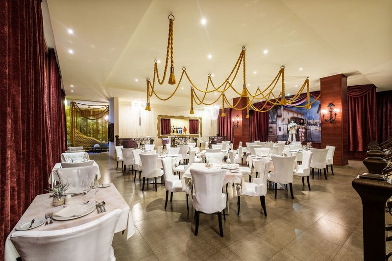 Barcelo Bavaro Palace 11