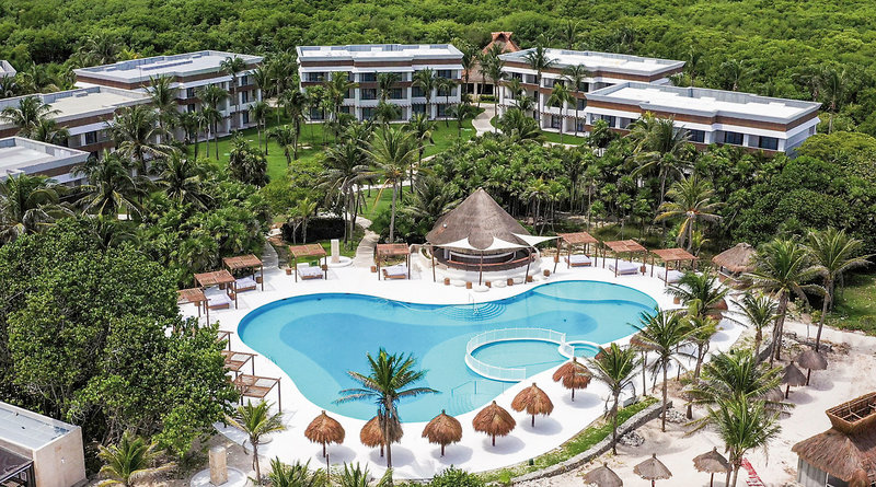 Bahia Principe Grand Tulum 18