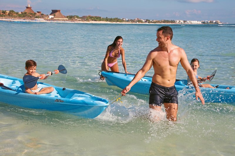 Bahia Principe Grand Coba 38