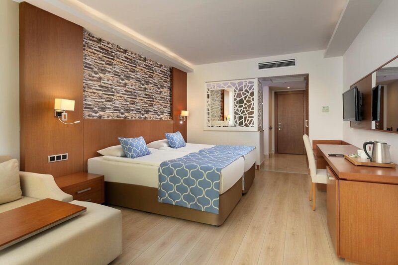 Armas Life Belek 64
