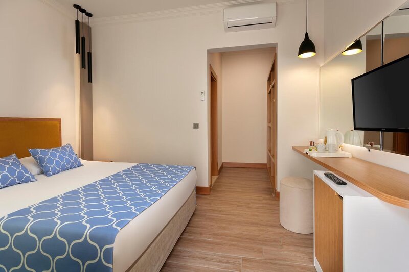 Armas Life Belek 75