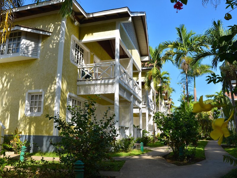 Merril´s Beach Resort II 1