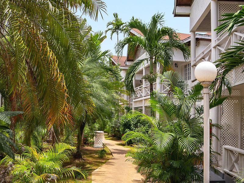 Merril's Beach Resort II 2