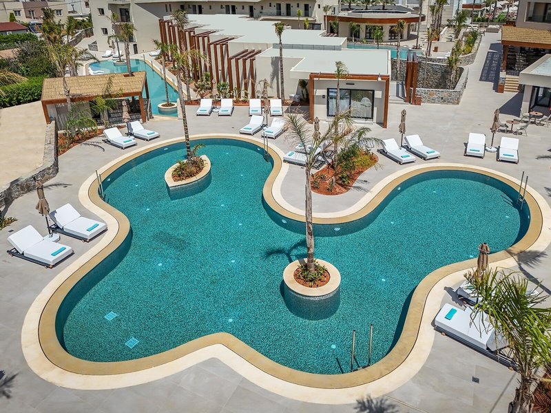 Noble Hotel & Suites 1