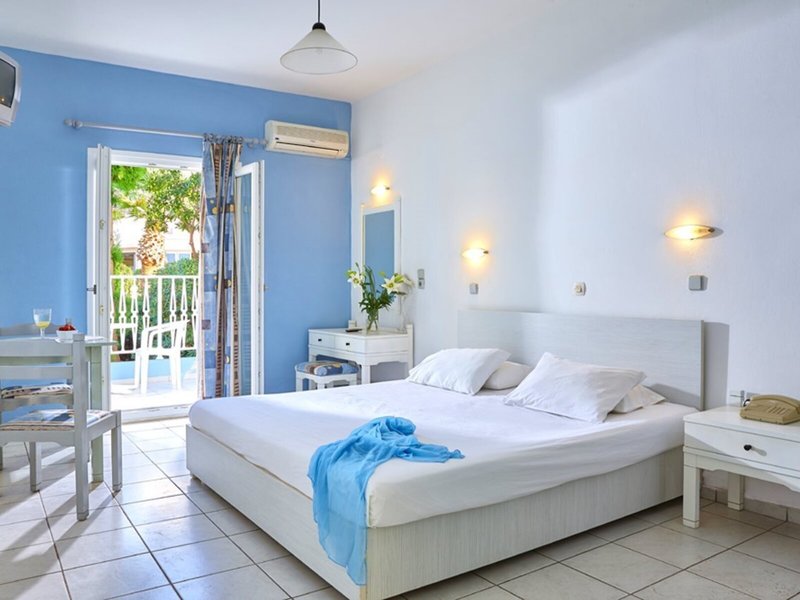 Noble Hotel & Suites 37