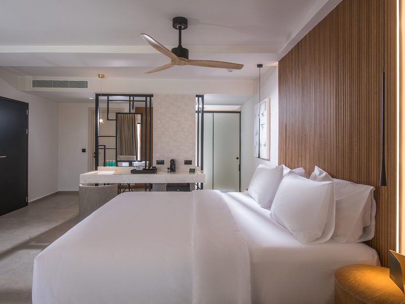 Noble Hotel & Suites 42