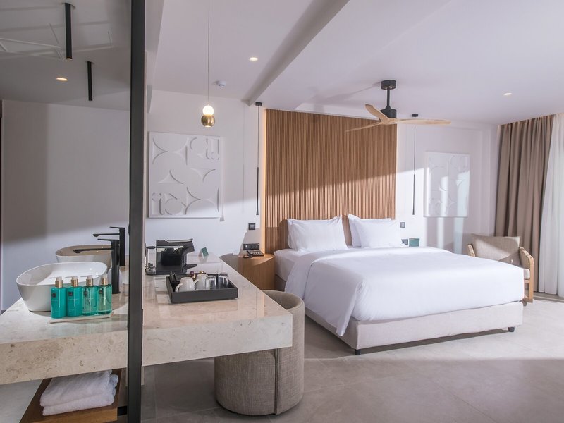 Noble Hotel & Suites 46