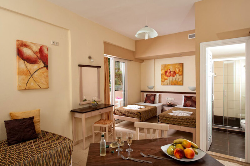 Kastro Beach Apartments 9