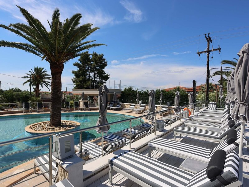 Anna Maria Paradise 5