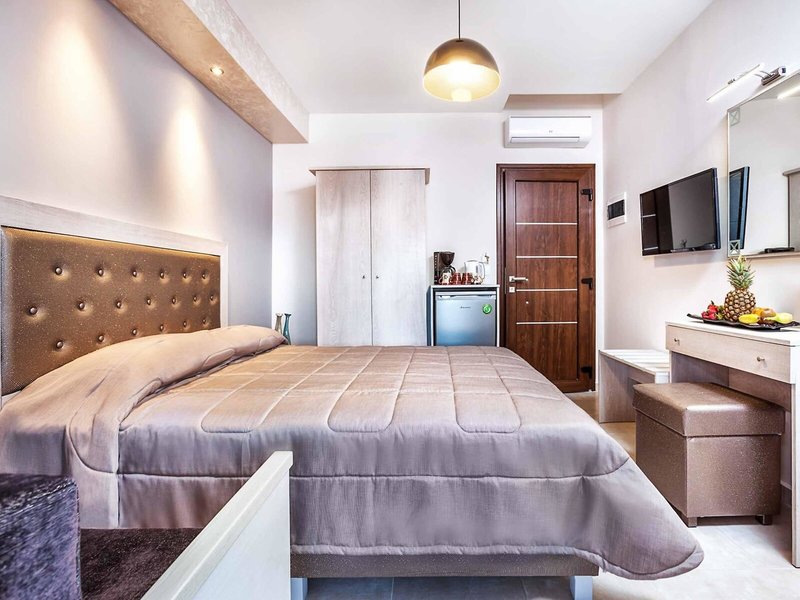 Anna Maria Paradise 20