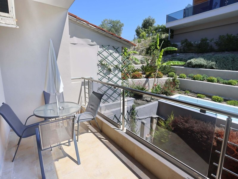 Anna Maria Paradise 27