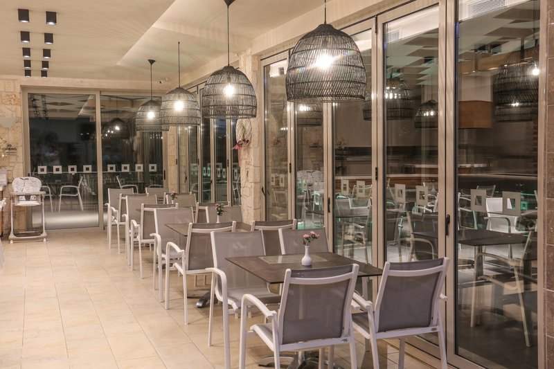 Anna Maria Paradise 18