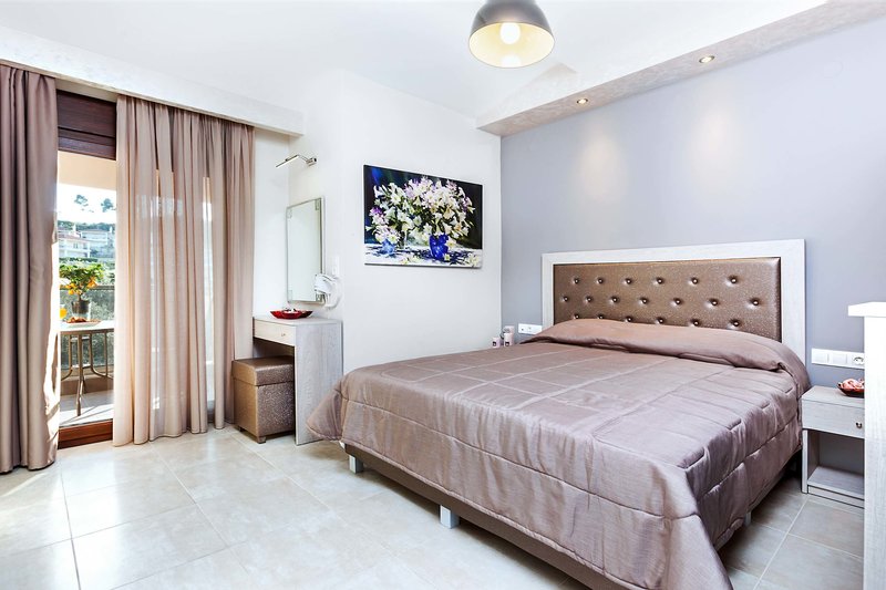 Anna Maria Paradise 23