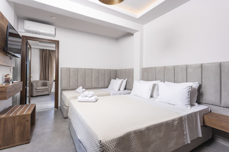 Anna Maria Paradise 44