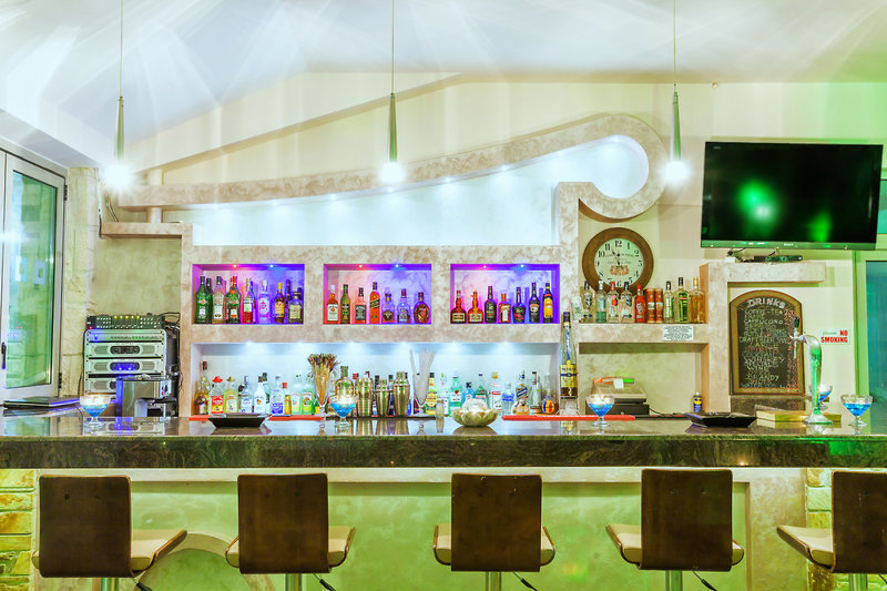 Anna Maria Paradise 7