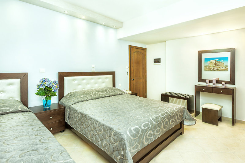 Anna Maria Paradise 8