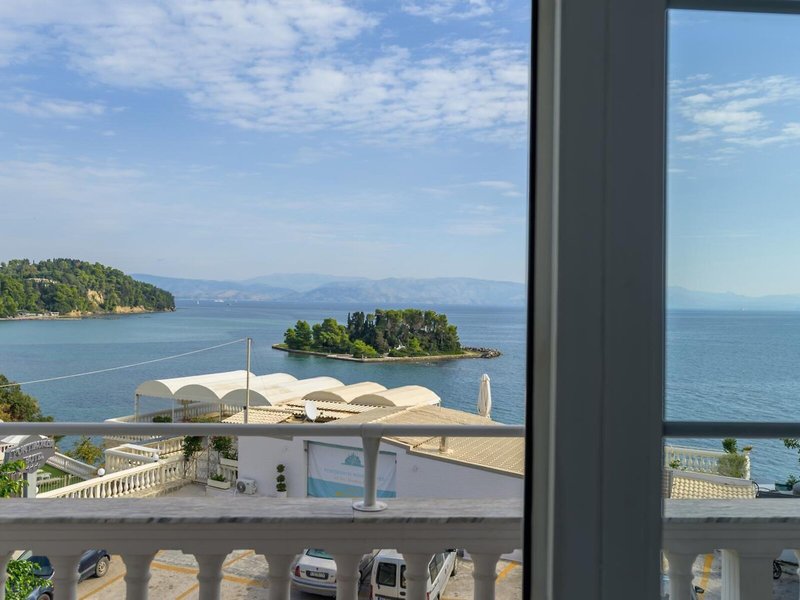 Pontikonisi Hotel 7
