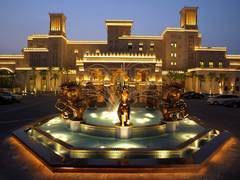 Madinat Jumeirah Resort - Jumeirah Al Qasr 3