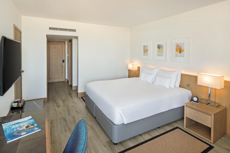 Ja Beach Hotel 38