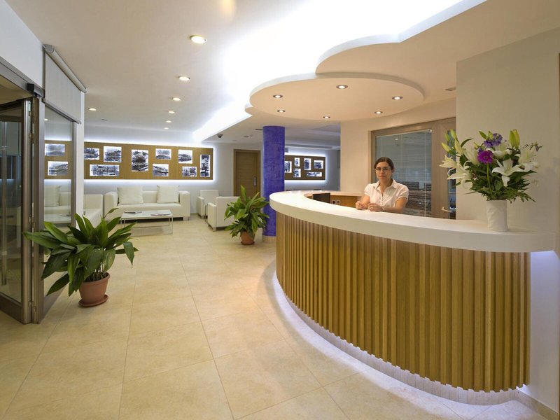 Bon Sol Prestige 8 - Lounge / Lobby
