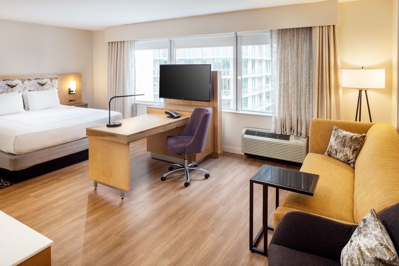 Hampton Inn & Suites Miami Brickell-Downtown 35