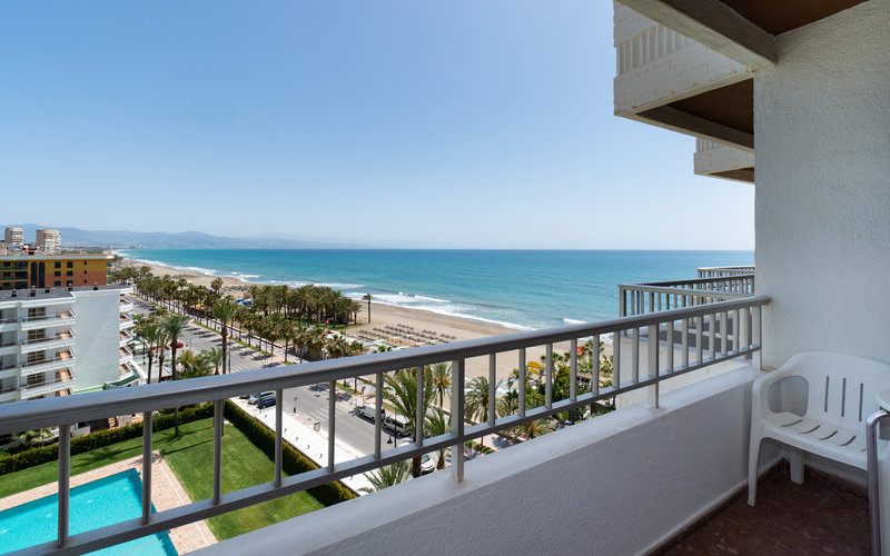 Hotel Apartamentos Bajondillo 16