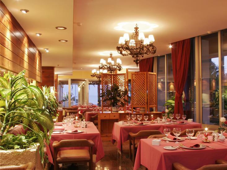 Bajondillo 4 - Restaurant